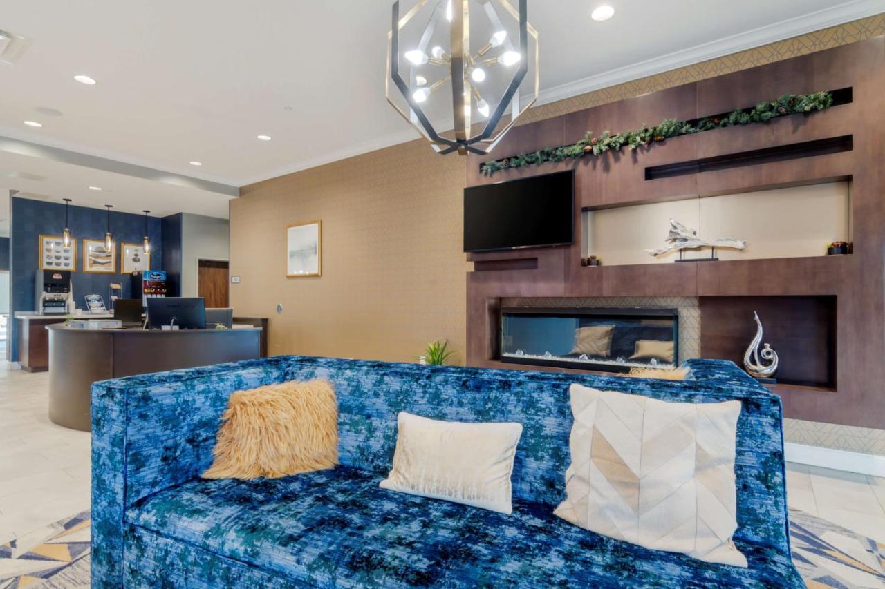 Best Western Plus St. Louis Airport Hotel Woodson Terrace Buitenkant foto