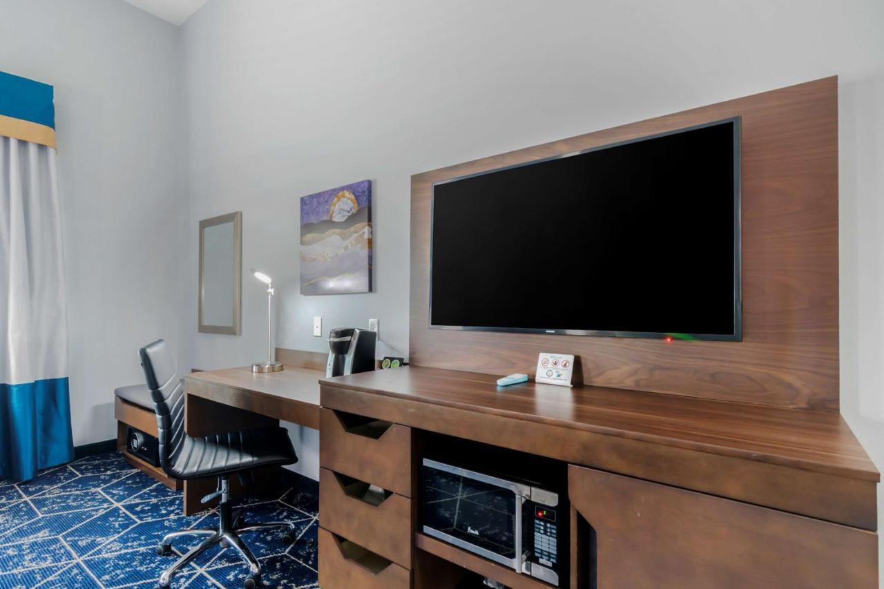 Best Western Plus St. Louis Airport Hotel Woodson Terrace Buitenkant foto